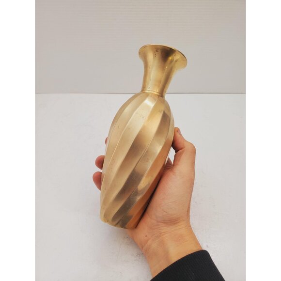 Vintage Indian Solid Brass Swirl Vase | Polished - Picture 10 of 10